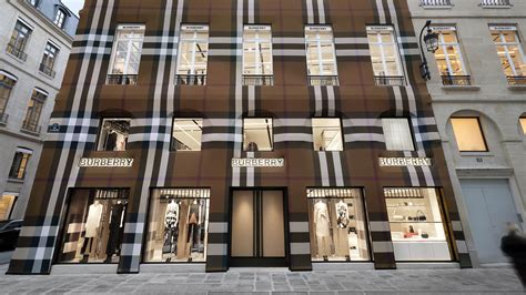 Magasins avec BURBERRY à Rouen 